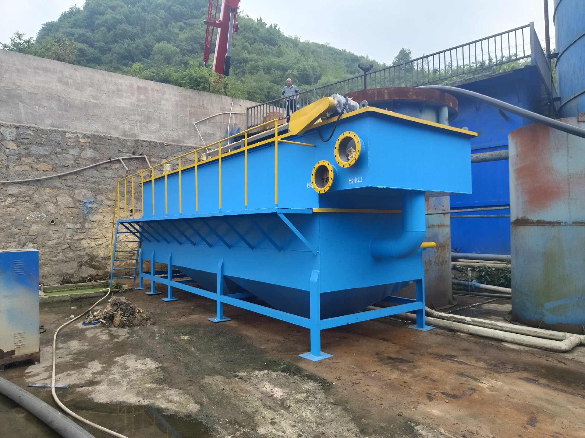 氣浮機(jī)，高效氣浮機(jī)，溶氣氣浮機(jī)，氣浮機(jī)安裝現(xiàn)場(chǎng)